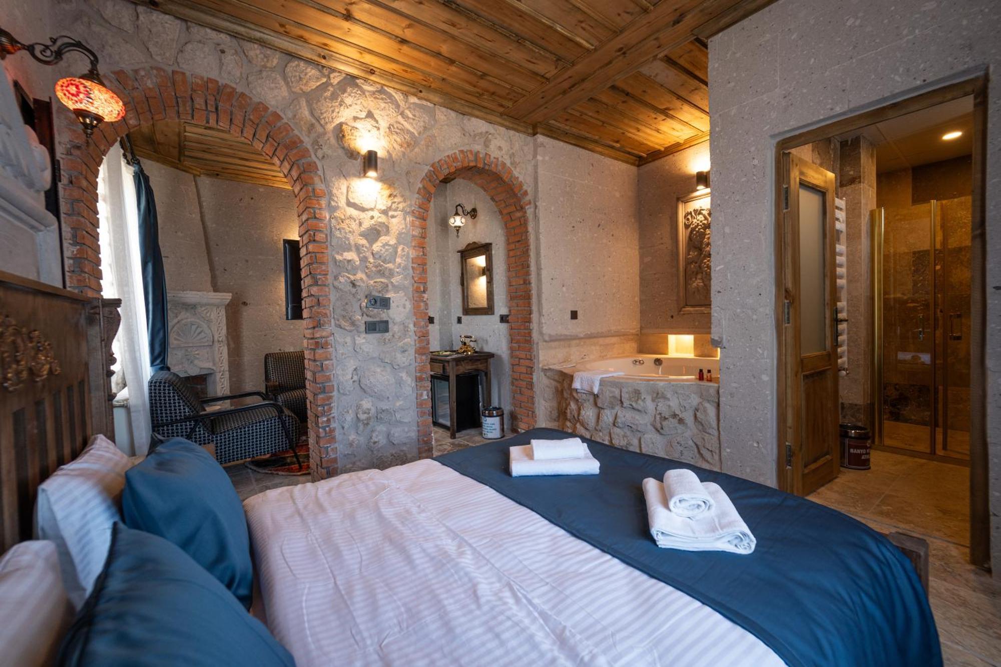 Alin Stone House Hotel Ючхисар Екстериор снимка